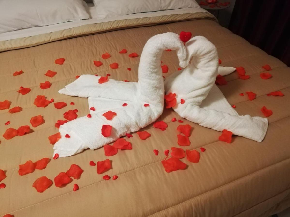 Il Sogno Srls Hotel Airola Bagian luar foto