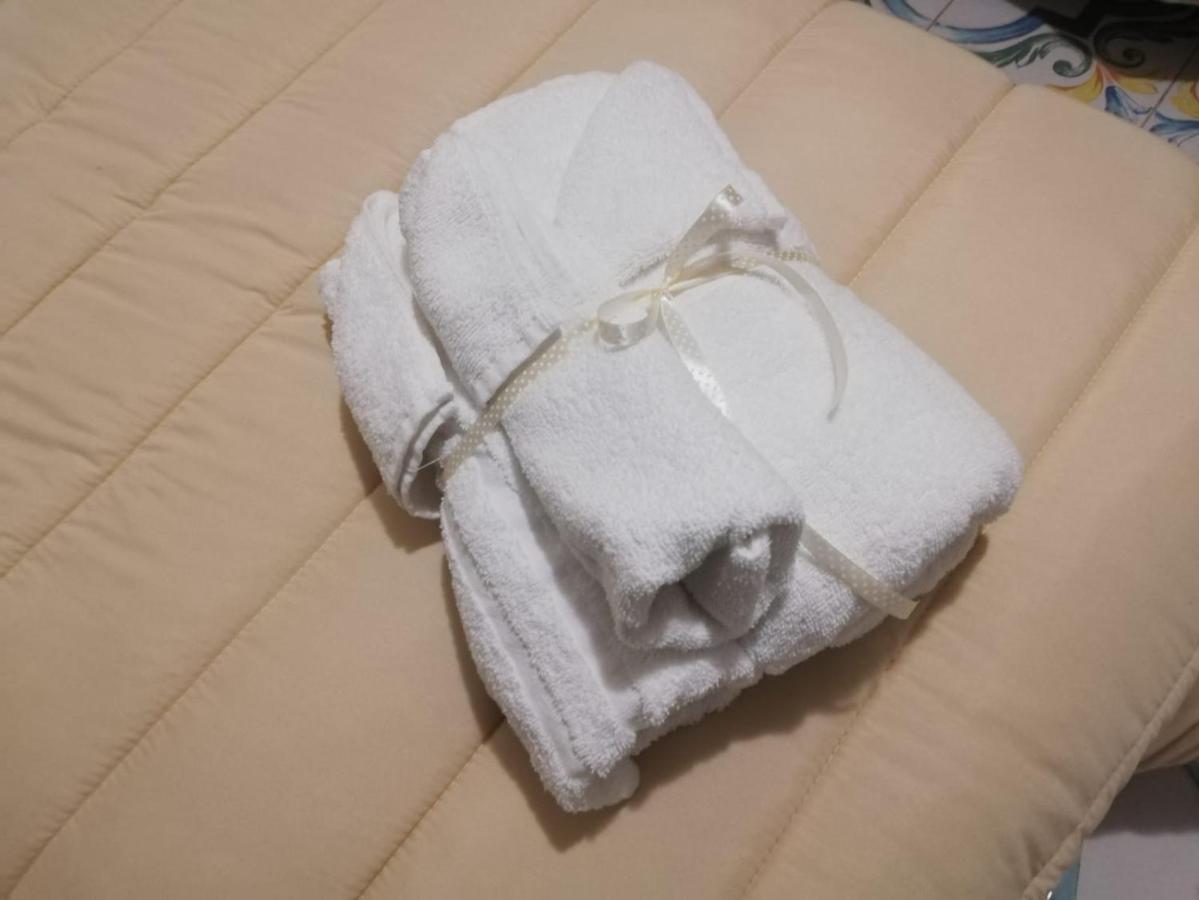 Il Sogno Srls Hotel Airola Bagian luar foto